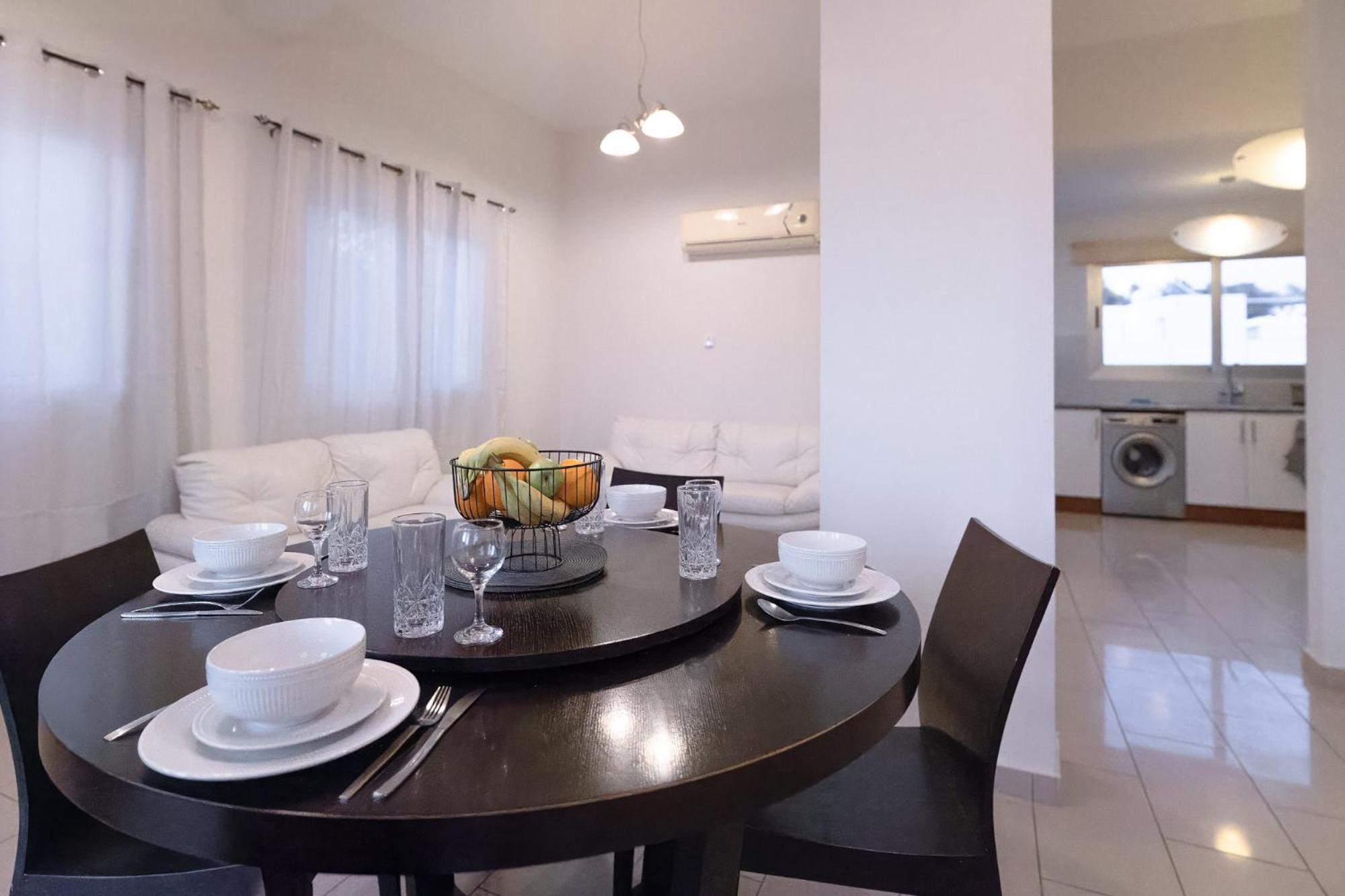 Nefeli Blue-Horizon 2B, Pool, Suites, Big Balconies Paphos Exterior photo