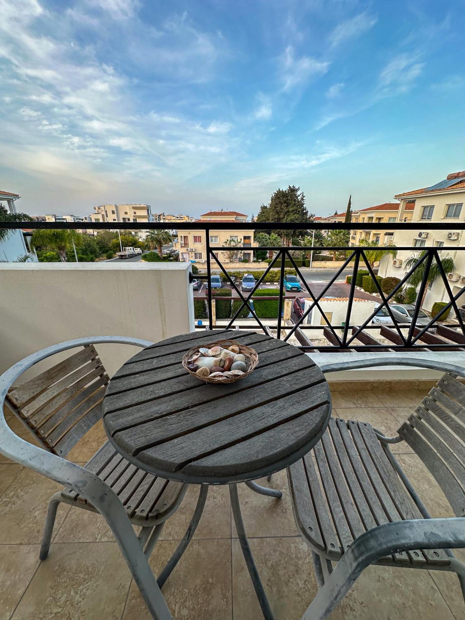Nefeli Blue-Horizon 2B, Pool, Suites, Big Balconies Paphos Exterior photo